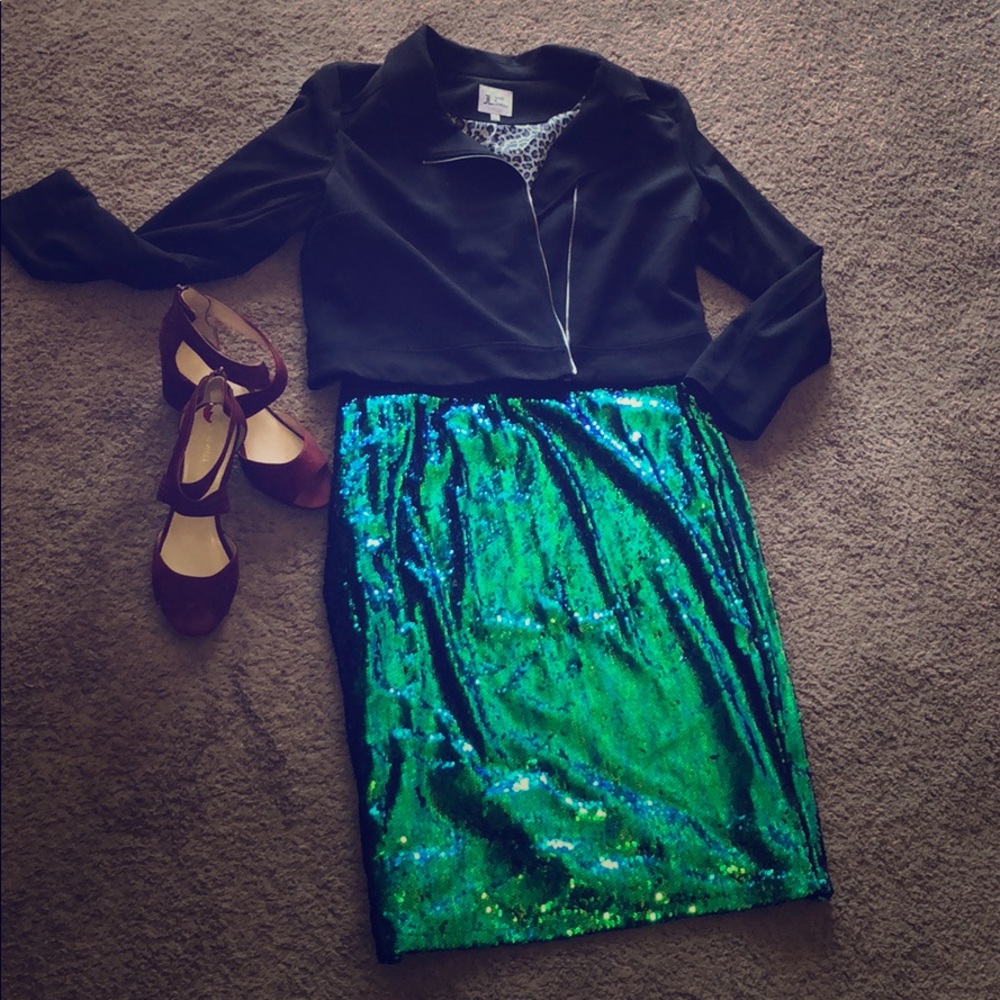 Sequined Pencil Skirt